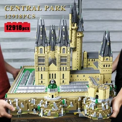 IN STOCK 30884 Full Version of the Castle Building Blocks Model MOC Street View Bricks Construction Set for Boys Christmas Gift