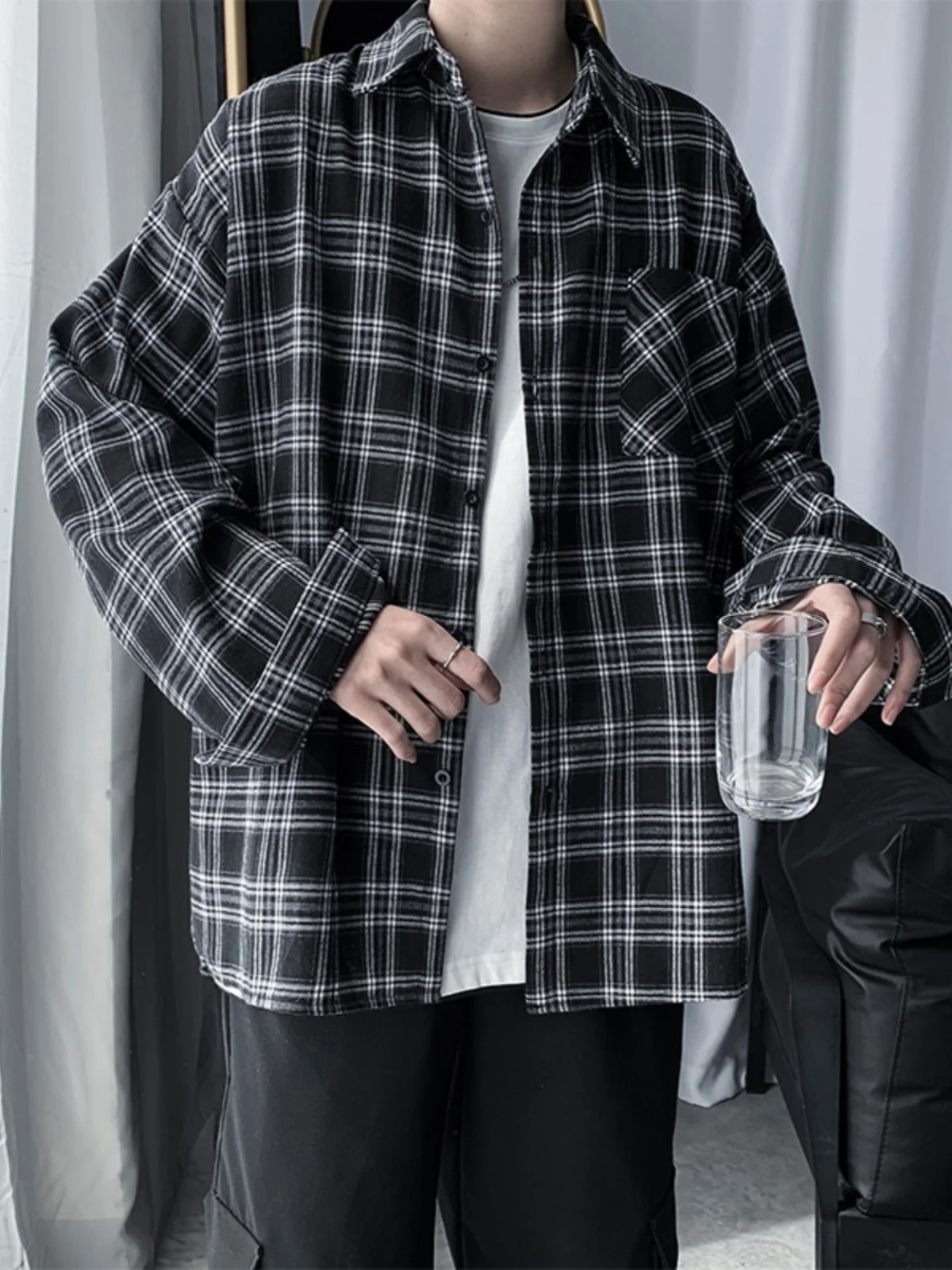 

Trendy Men's Long Sleeve Plaid Shirt Loose Fit Thin Style Autumn Spring Fashionable Retro Hong Kong Flavor Daily Wear Shirt