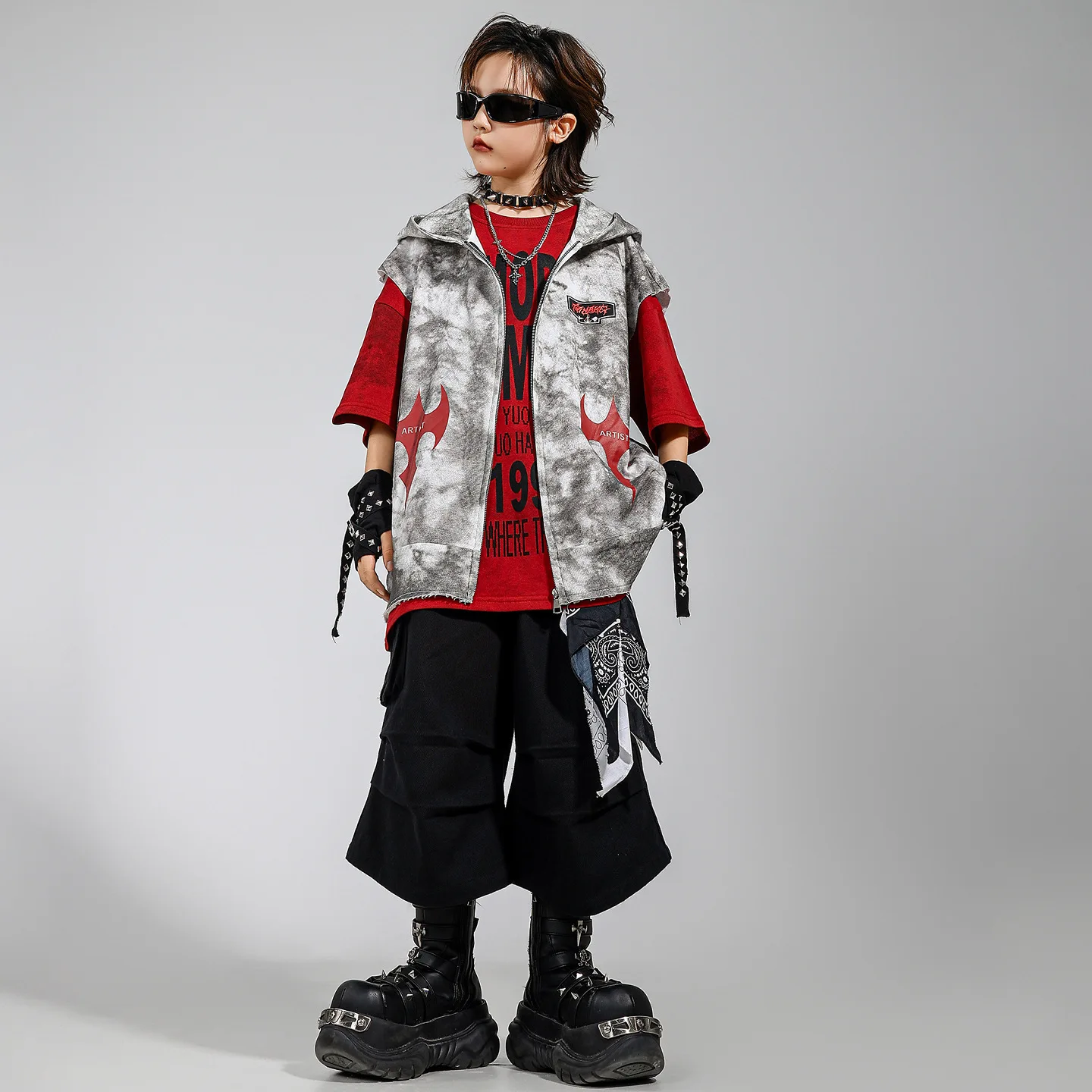 

Kid Kpop Hip Hop Clothing White Hoodie Vest Top Red Letter T Shirt Black Casual Cargo Shorts for Girl Boy Dance Costume Clothes