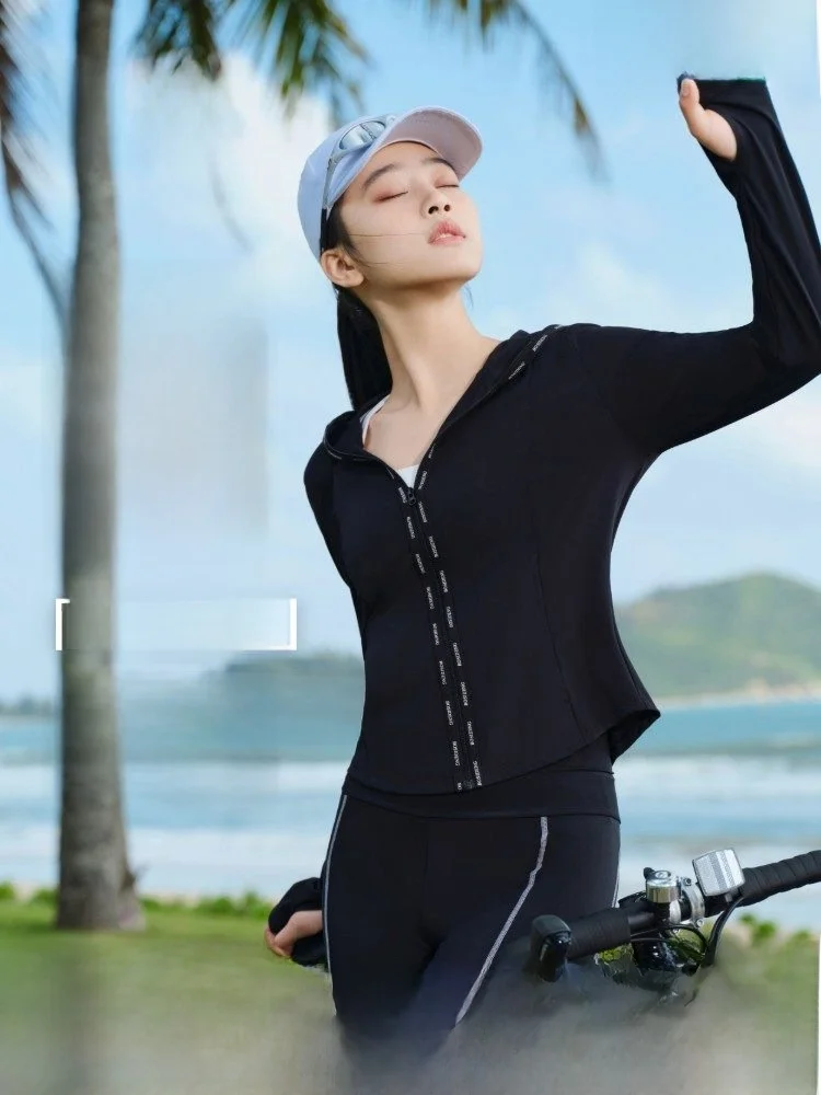 

Bosideng Summer Outdoor UV Protection UPF50 Ice Silk Cool Sensation Breathable Slim Fit Original Yarn Sunscreen Women's Fai...