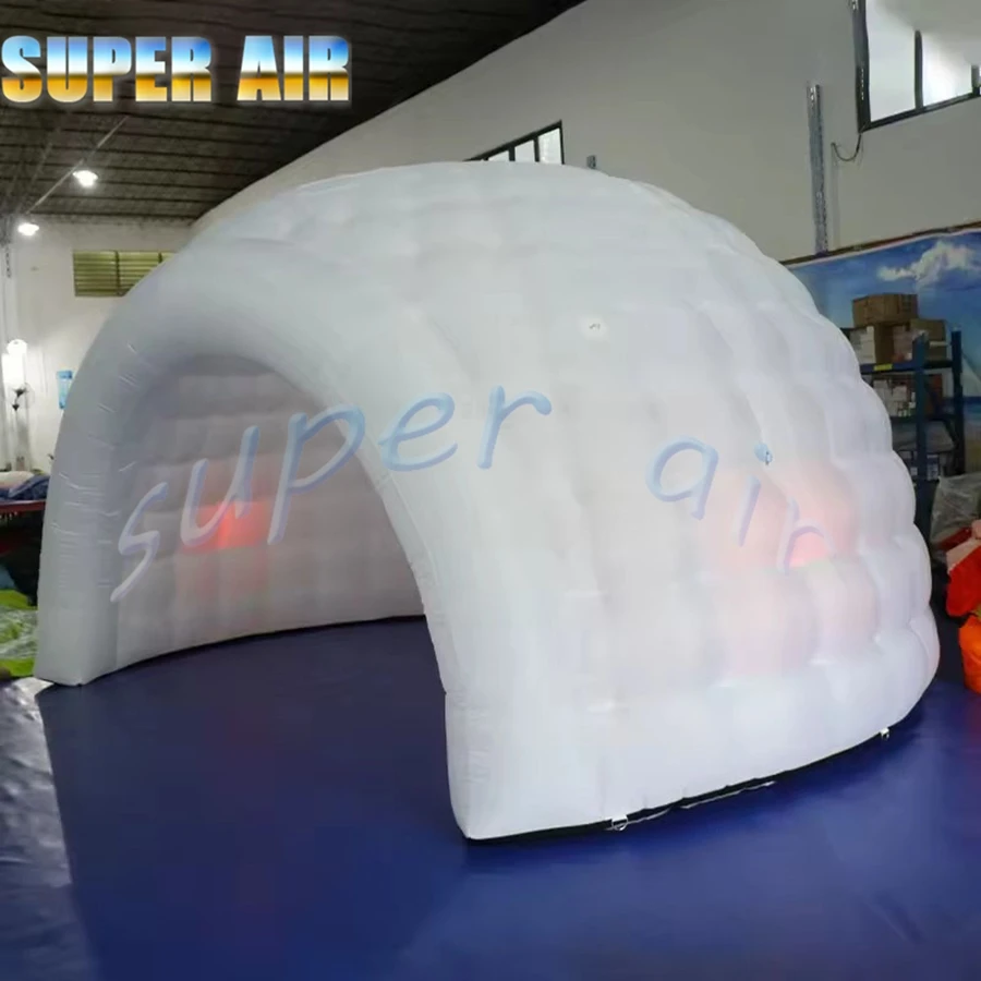 Weißes tragbares aufblasbares Iglu-Zelt mit 6 m Durchmesser und Licht zur Miete