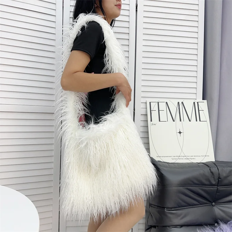 Plush Fluffy Tote Bag For Women Y2K Messenger Bag Faux Fur Handbag Ladies New Trend Furry Clutch Bags Fashion Satchel Bag Purse