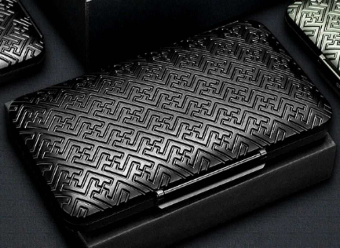 3CM Black Aluminum Alloy Engraved Cigar Box Portable Sealed Moisturizing Storage Case