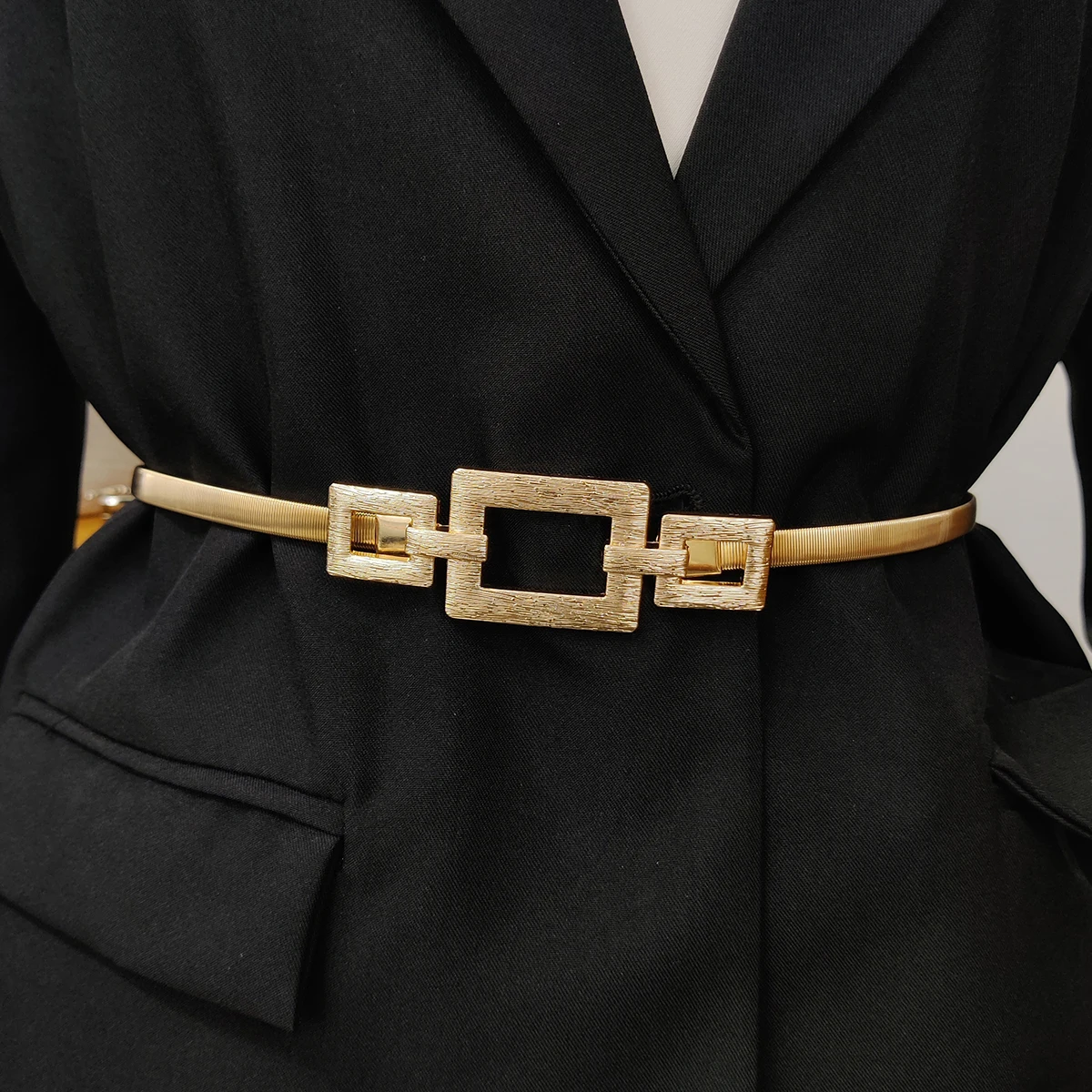 

Модный эластичный золотой ремень-цепочка для женщин, в стиле панк Y2K, готический, серебряный, металлический, высококачественный, роскошный, золотистый пояс для женщин.