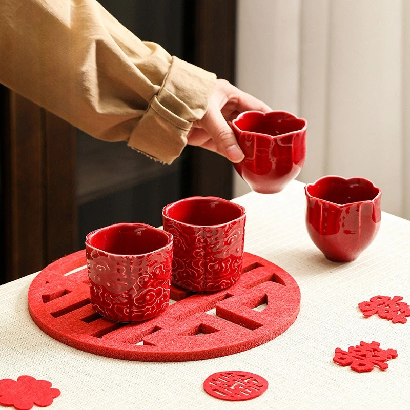 

Китайские керамические одинарные чашки, чашки для хозяев и красные свадебные чашки для тостов для новорожденных