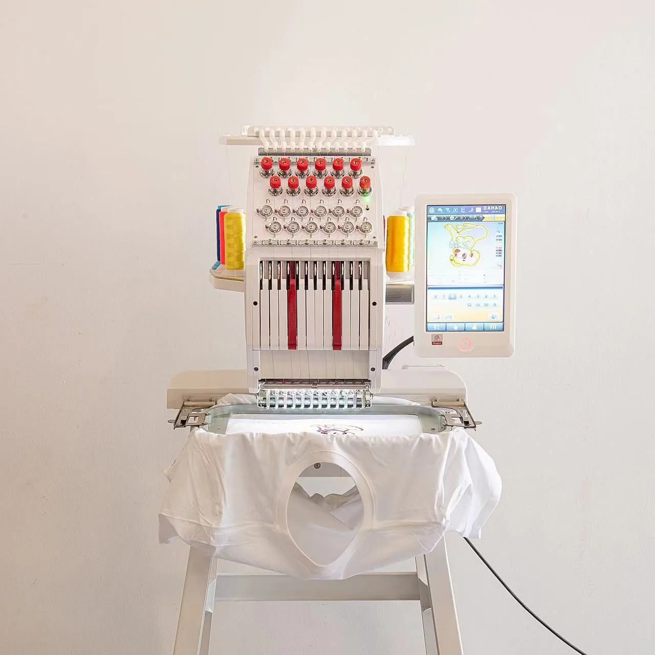Ingle Head Industrial Grade Embroidery Machine Continuous 24 Hour Operation Customized Auto Lubrication for Mass Production