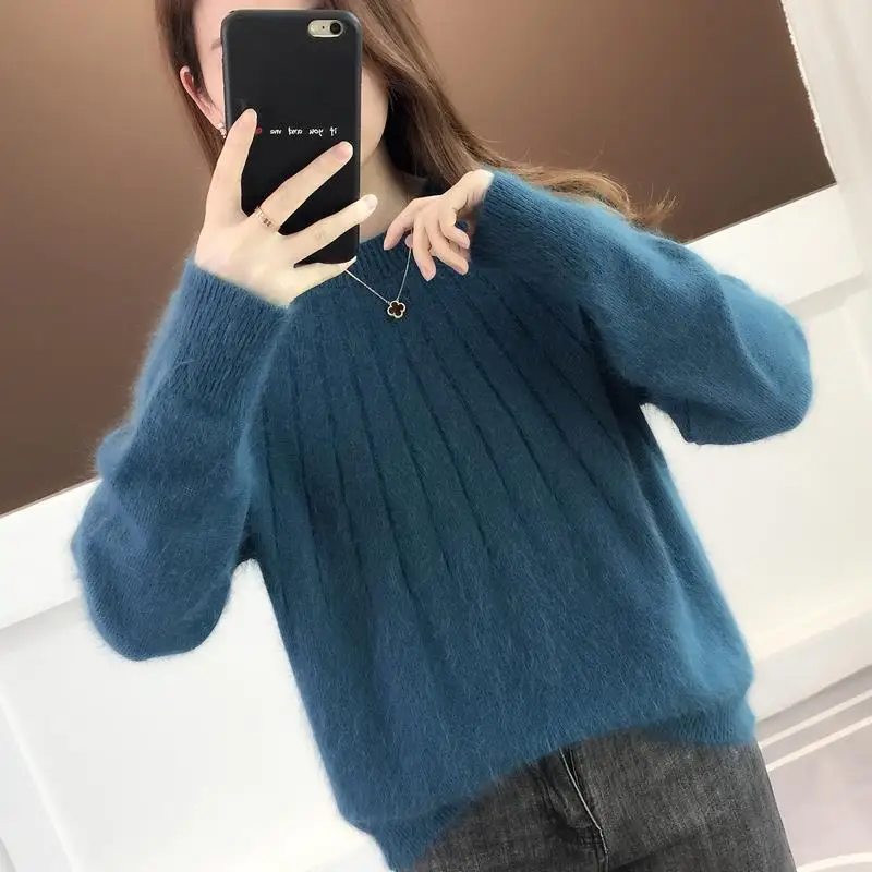 Women's Autumn and Winter Fashion New Crew Neck Sweater Thicken and Keep Warm Solid Color Loose and Versatile Long Sleeved Top