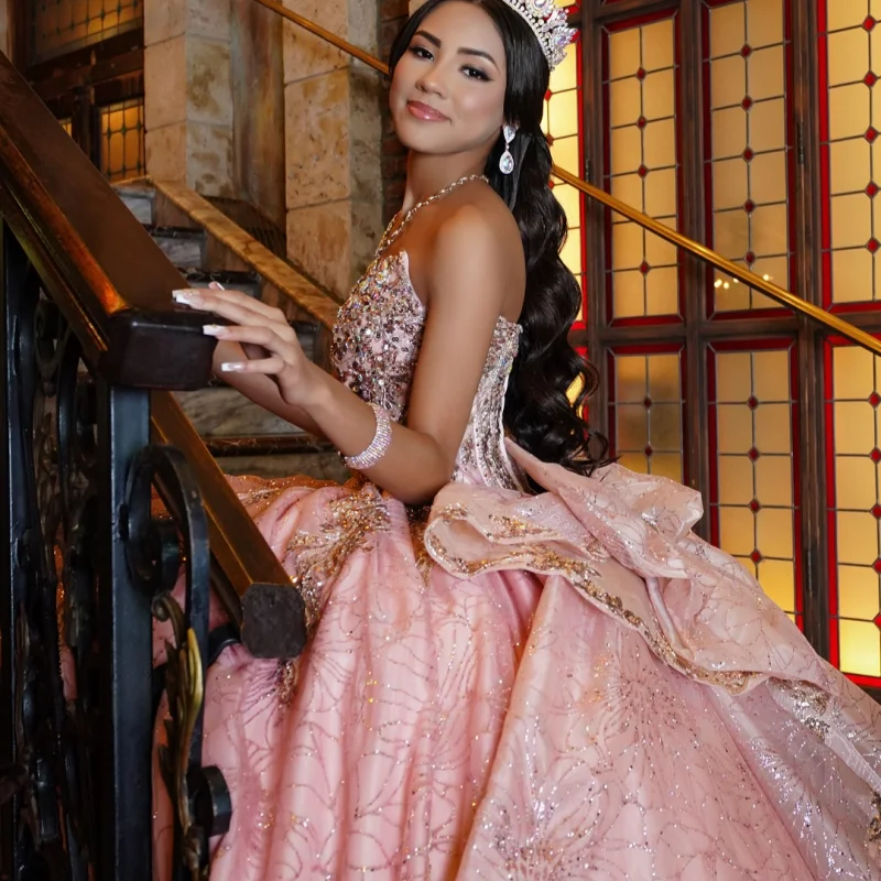 ที่กําหนดเองเงาสีชมพูปิดไหล่ Quinceanera ชุด Tull เลื่อม applique คริสตัลลูกไม้ vestidos de 15 Quinceanera ﻿