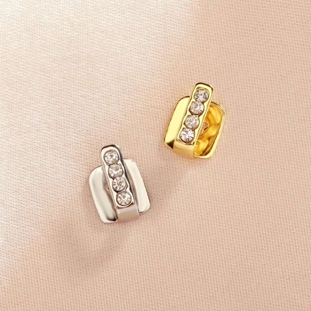 

5Pcs Tooth Decoration 14K Gold Plated Grillz Metal Bracket Fake Braces Round Crystal Gold Gap Grillz Colorful Teeth Cross