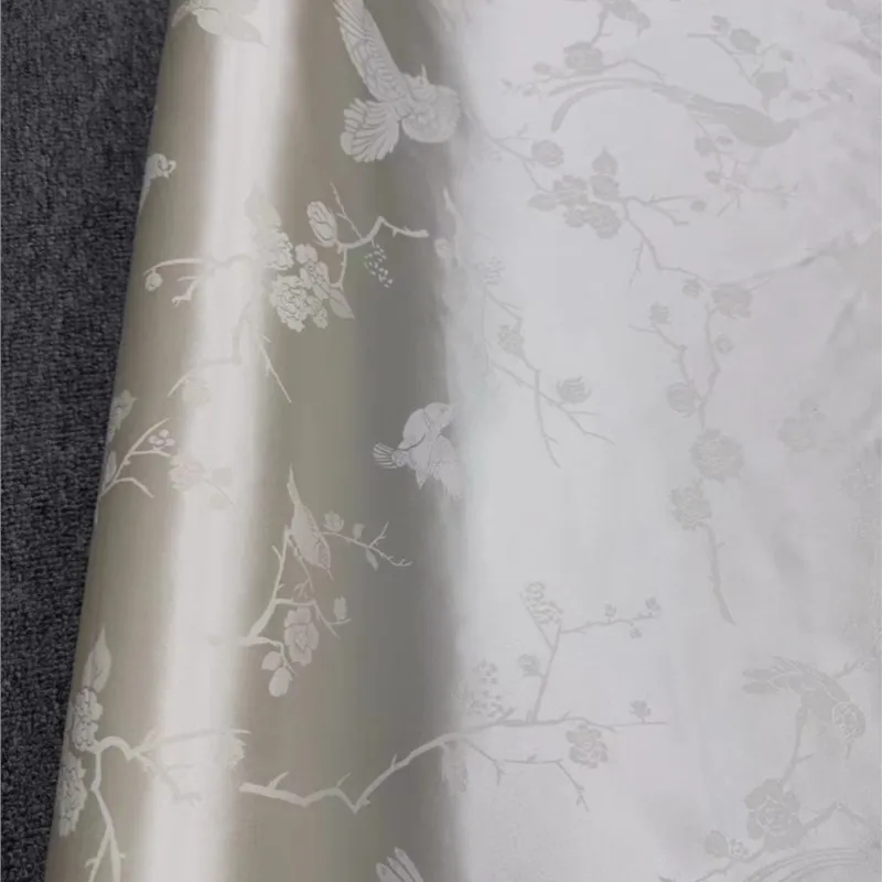 플레인 컷 치파오 원단 Hanfu 실크 자카드 킹 새틴 30 momme 114CM 와이드 눈썹