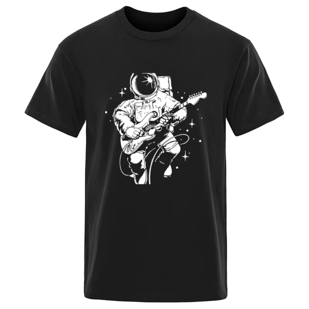 

Summer Men's T-shirt High Quality Cotton Funny Astronaut Playing Guitar Print Casual Loose Cool Men O-neck T-shirt Tee Tops
