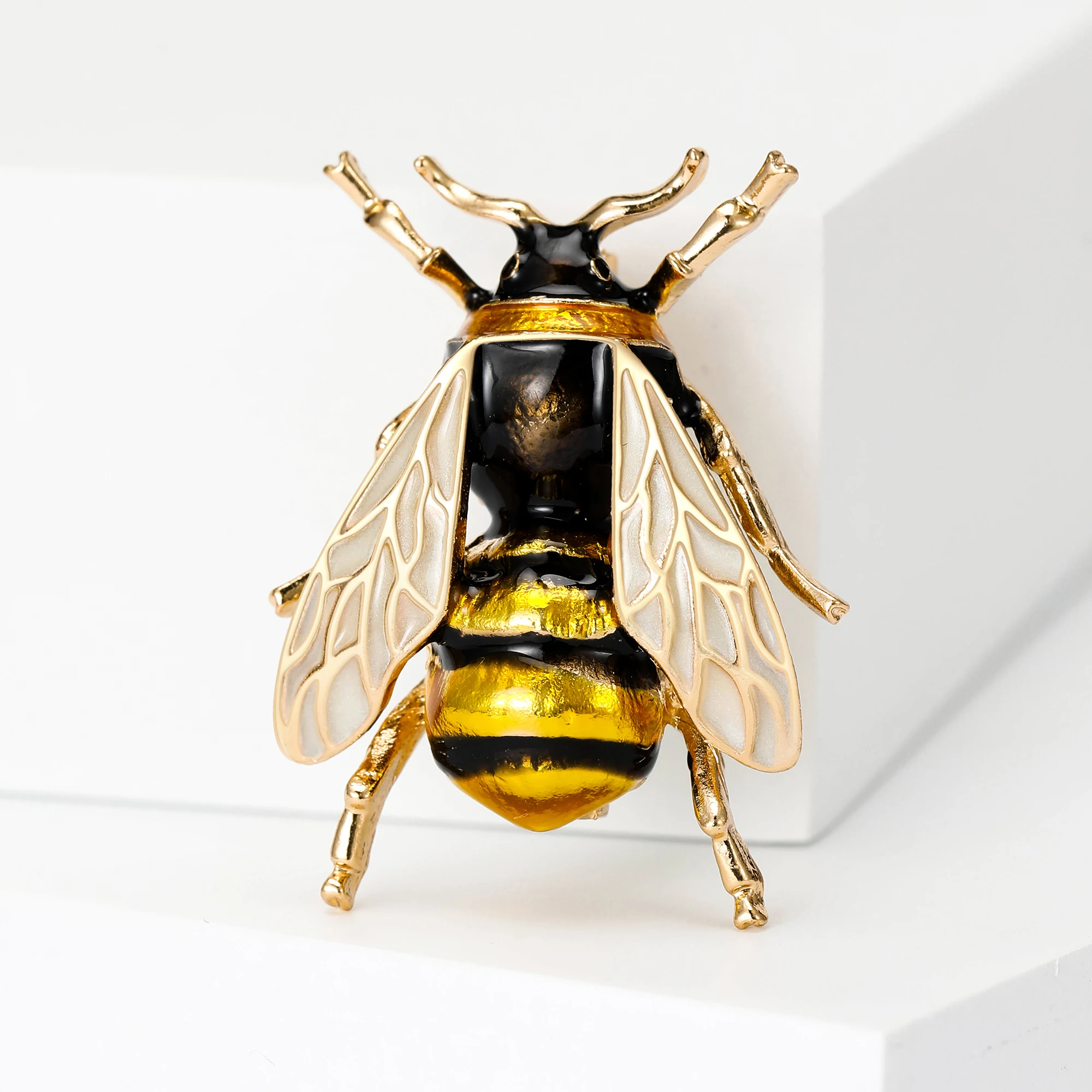 Vintage Enamel Bee Brooches for Women Unisex Insect Pins 2-color Available Casual Party Accessories Gifts