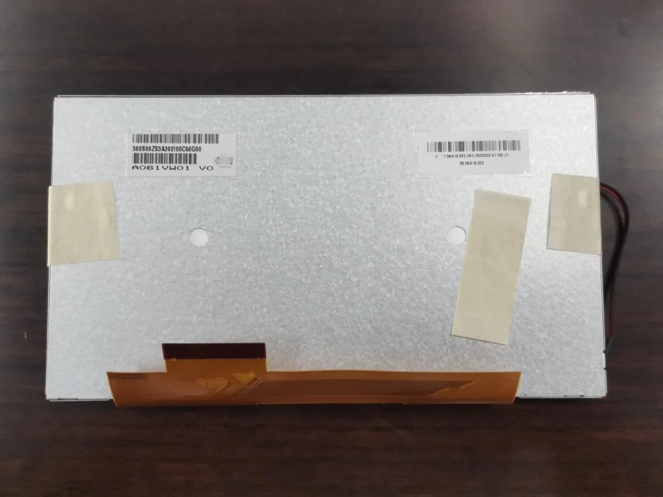 Tela LCD 100% original A061VW01 V0