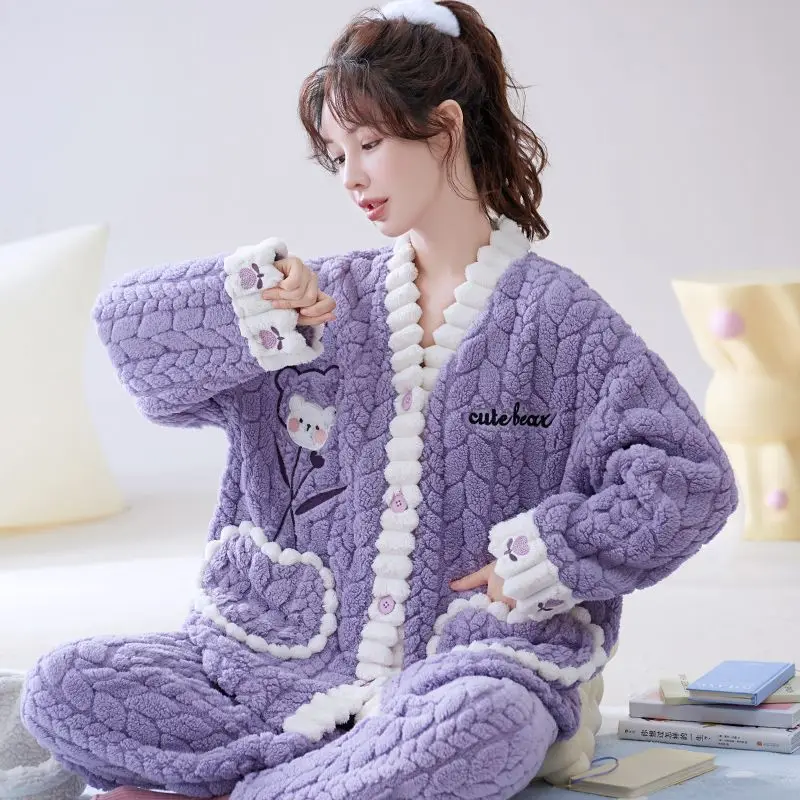 Autumn winter Coral fleece Pajamas fleecing intensification Ms. flannel loungewear set Large size Can worn outside sleepwear