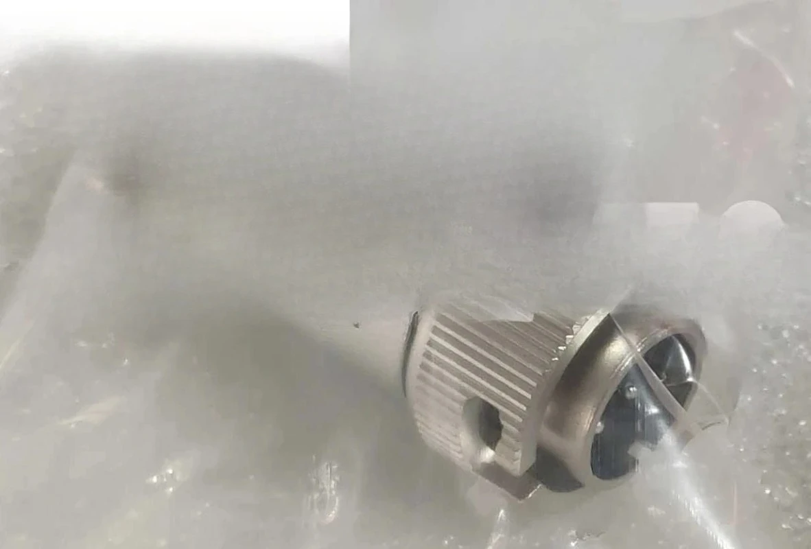 

Совершенно новый оригинальный импортный разъем HRS, RM12BPE-6PH (76)