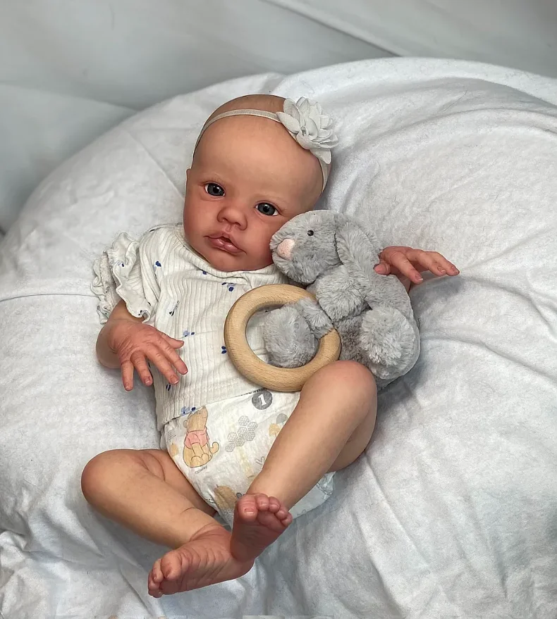 NPK Muñeca Reborn realista de 19 pulgadas con cuerpo de tela suave, pelo dibujado a mano y traje similar para niñas