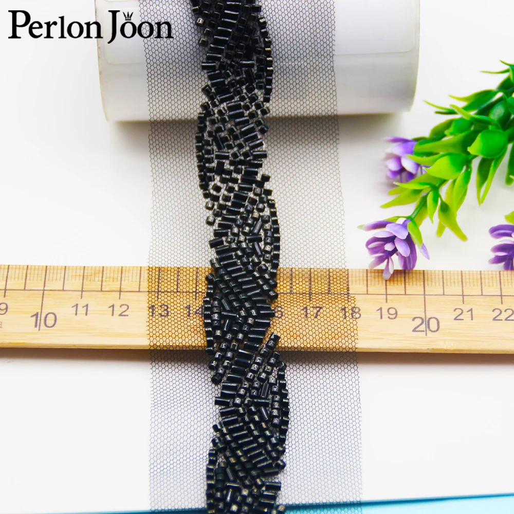 زخرفة دانتيل شبكية مصنوعة يدويًا مزينة بالخرز من الزجاج الأسود ، إكسسوارات تصنعها بنفسك للفساتين ، عرض الديكور ، 5 ياردات/قطع hb056