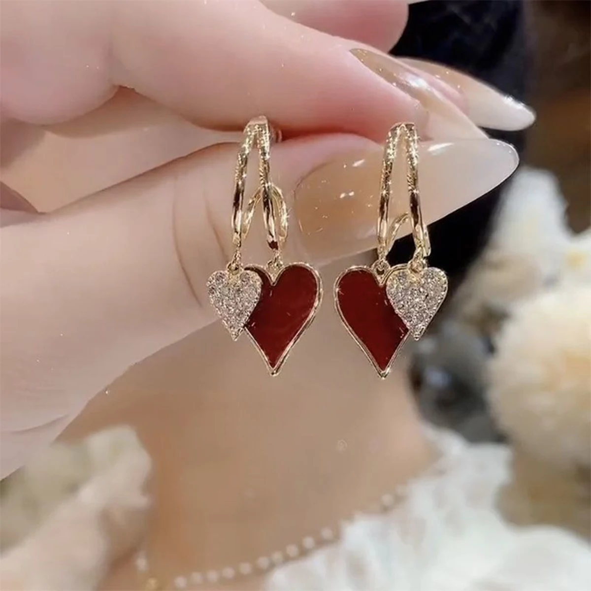 1 Pair Elegant Heart-Shaped Design Earrings Luxurious Rhinestone Inlaid Pendant Women'S Daily Holiday Wear Jewelry Accessories