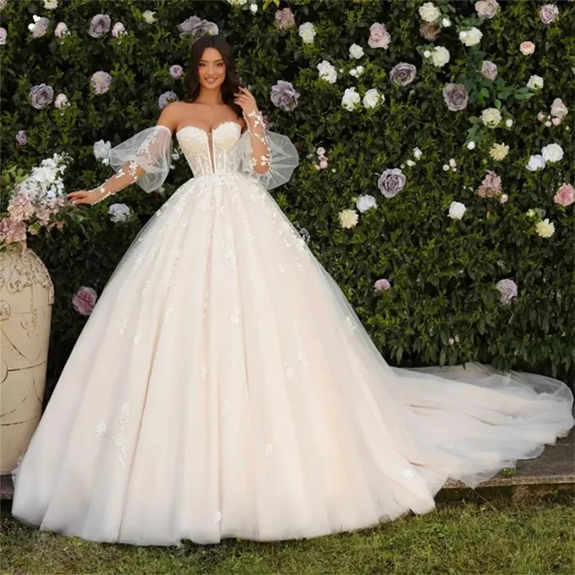 

New Off Shoulder Wedding Dress Classic Outdoor Wedding Dresses Shiny Wedding Party Dress Customized Plus Size