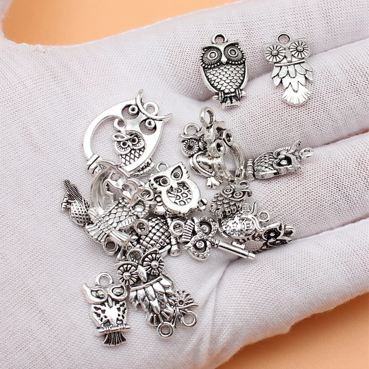 20pcs Antique Silver Color Owl Charms Collection For DIY Jewelry Making, 20 Styles, 1 of Each