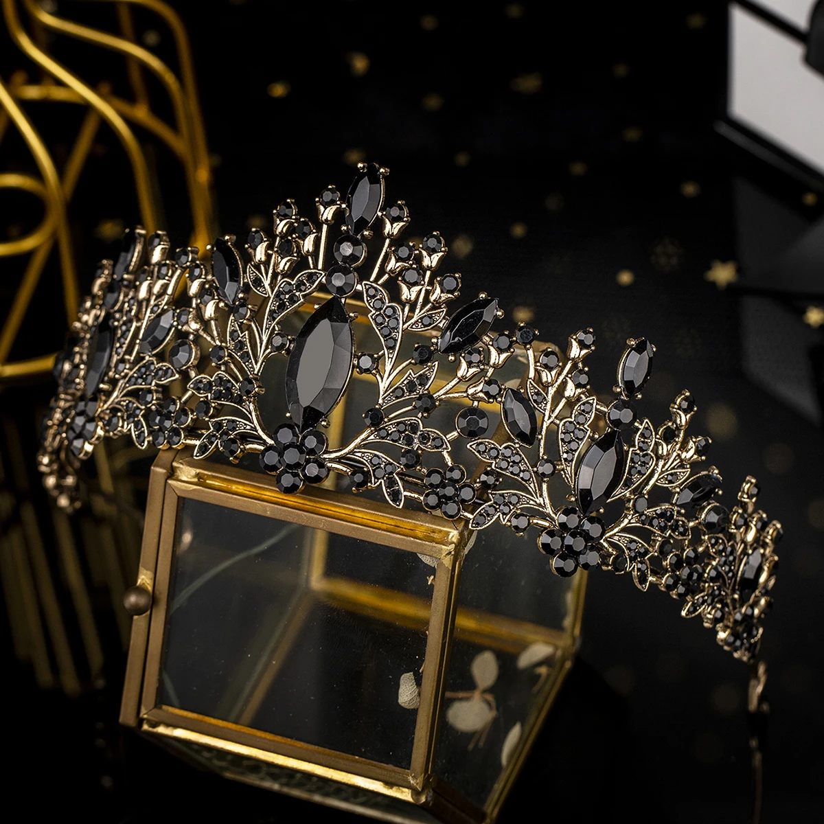Luxus Kristall Strass Krone Krone Mode handgemachte Tiara für Frauen klassische Prinzessin Haarschmuck für wichtige Anlässe – Detail 4