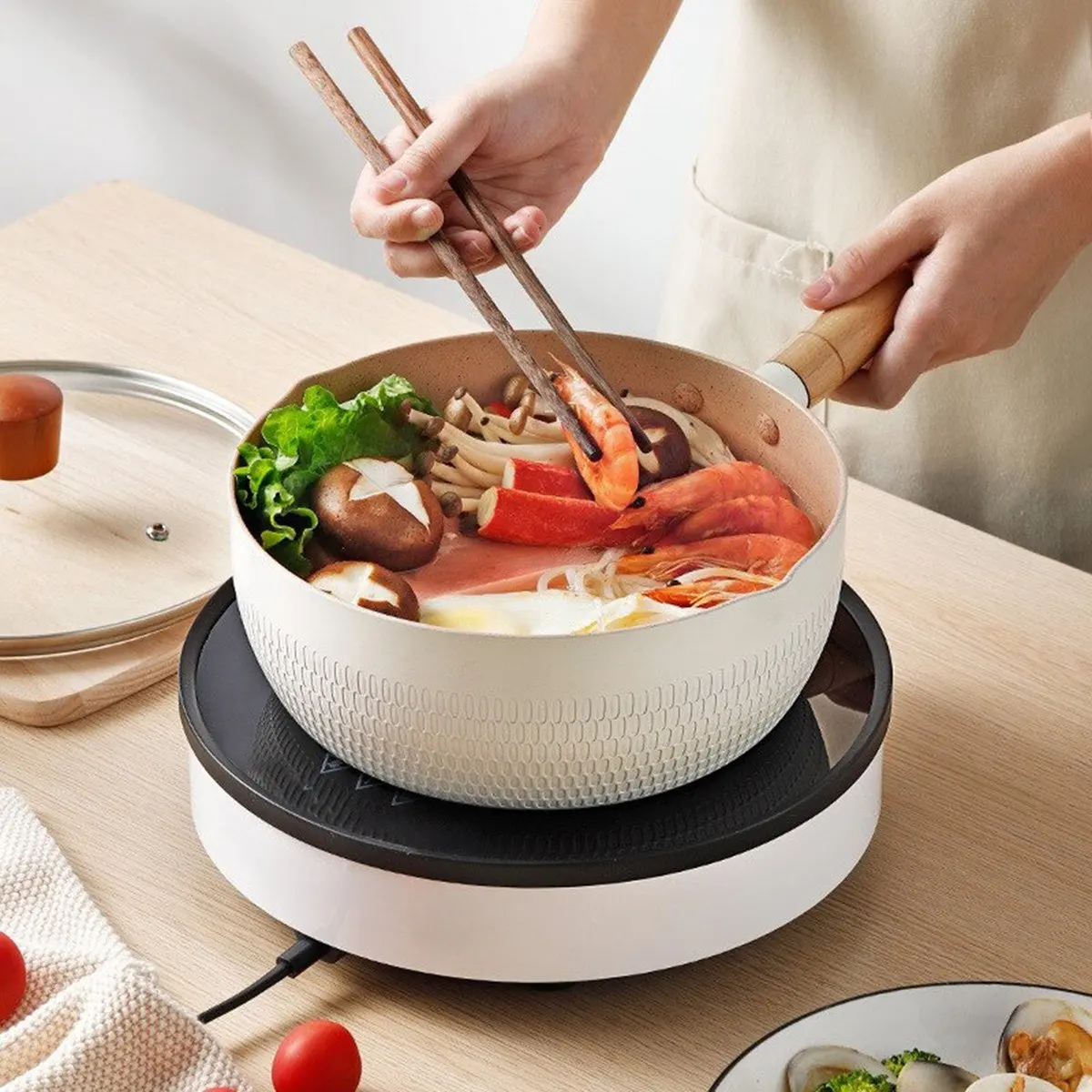 1PC Non-Stick Pan,Milk Pan,Baby Pan,Snow Pan,Frying Pan and Boiling Pot,Integrated Induction Cooker,Universal Pink