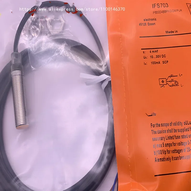2Pcs New High Quality IFM Proximity Switch  IFS700 IFS701 IFS703 IFS702 IFS709 IFS707