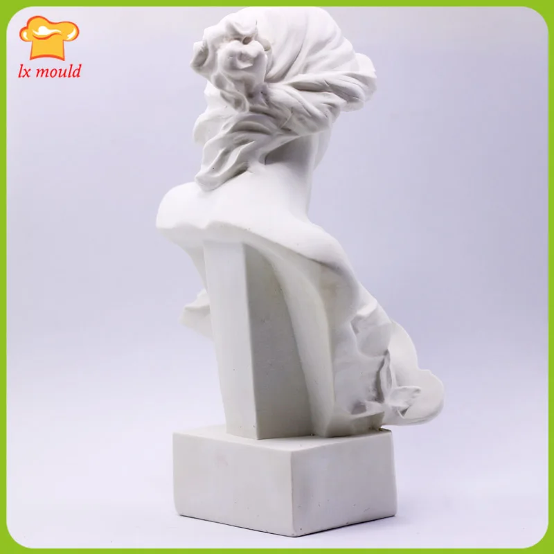 Nordic Piano Female Candle Silicone Mould Art Decoration Home Plaster Concrete Soap Mold 3D Statue Woman