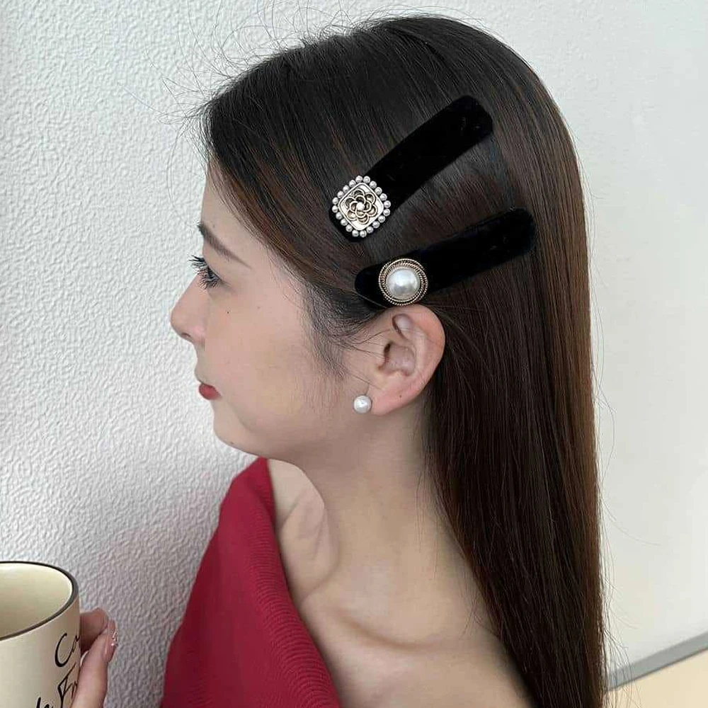 Vintage Pearl Camellia Barrettes Black Color Velvet Side Snap Clip Hairpins Women Girls Elegant Headwear Friend Gifts