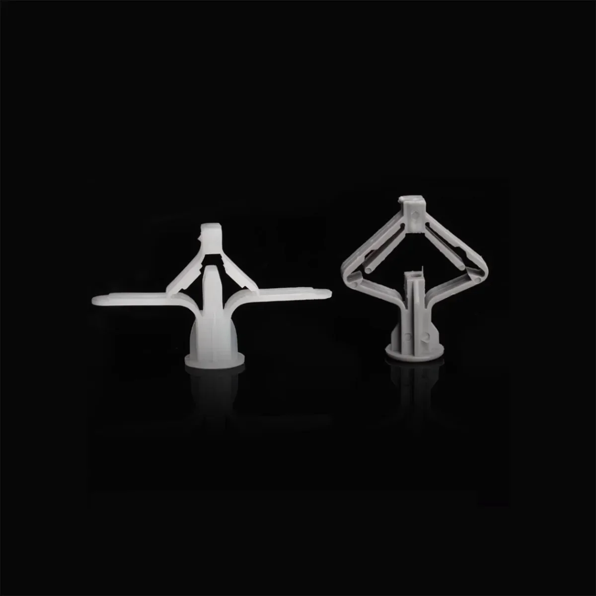 

Plastic Airplane Shaped Expansion Pipe Gypsum Board Hollow Brick Self Tapping Screw Butterfly Shaped Expansion Plug Adhesive