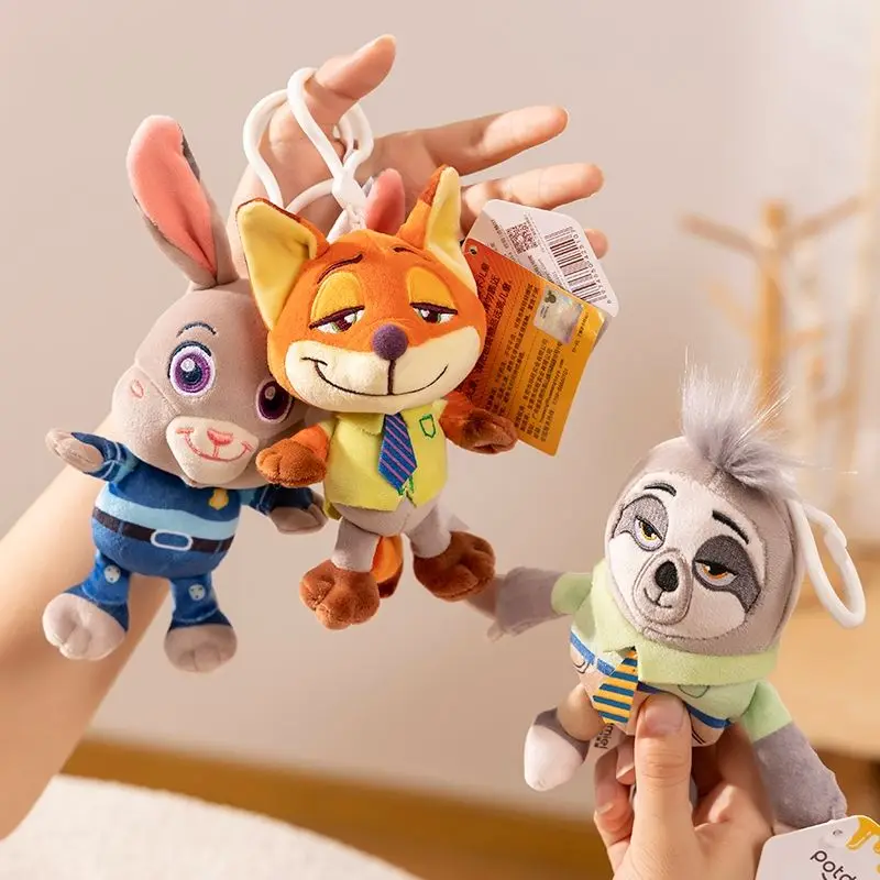 الأصل ديزني Zootopia الشكل نيك جودي الشكل أفخم شغل المفاتيح على ظهره قلادة زوجين على ظهره ديكور الدمى صبي فتاة الهدايا