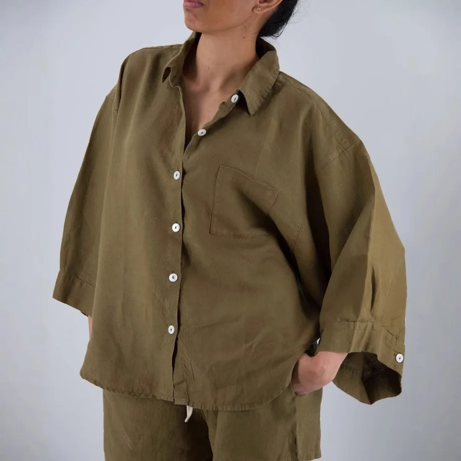 

Women's Casual Solid Color Two-piece Long Sleeve Button Lapel Shirt Top And Shorts Suit Women's Summer Loose Chic Women's Suit