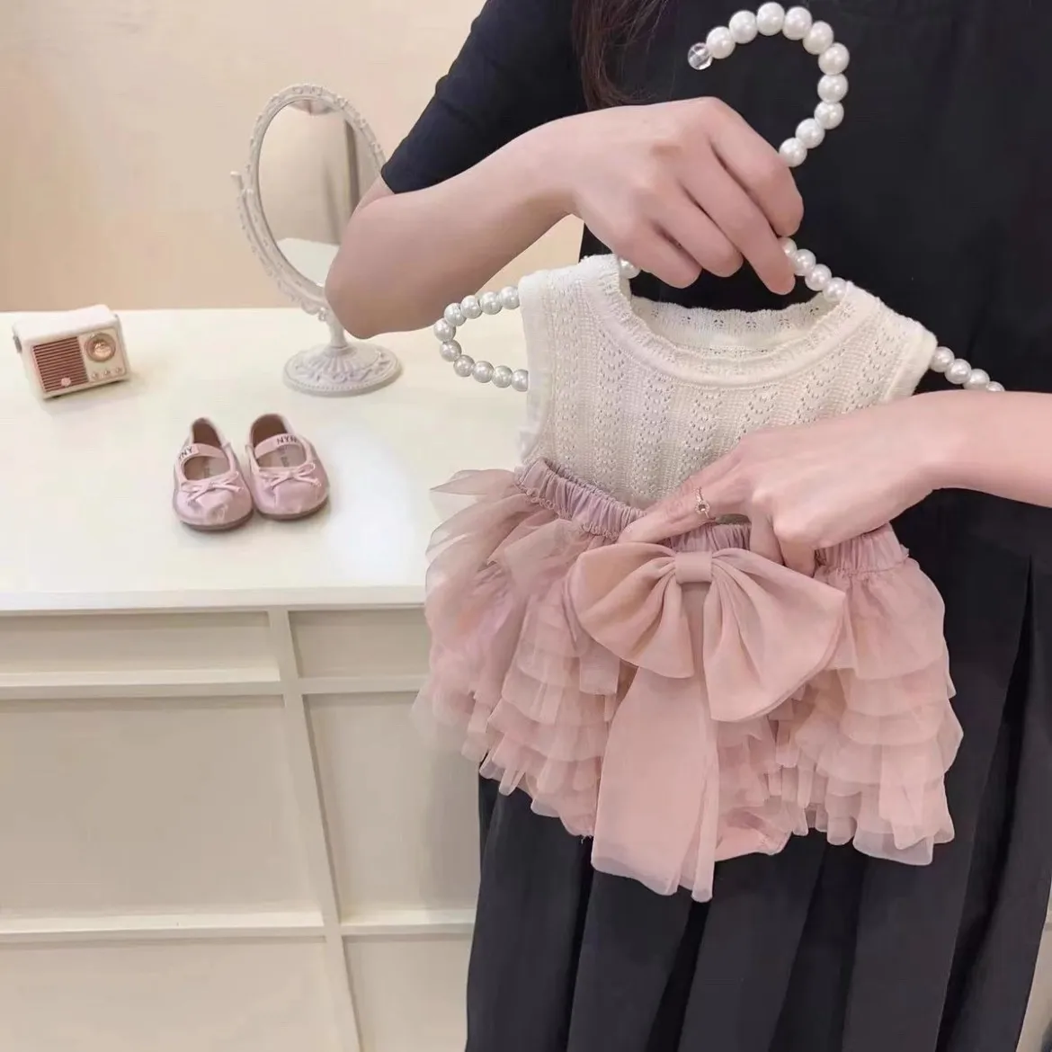 

Summer Bow Princess Set for Girls Knitted Hollow out Sleeveless Top Cake Mesh Skirt Kids' Children's Outfit