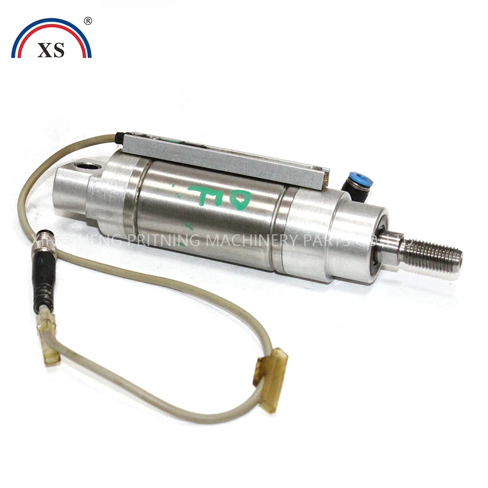 

L2.334.032/01 Pneumatic Cylinder D25 H45 XL75 HIGH QUALITY PRINTING MACHINE PARTS XL105 CX102