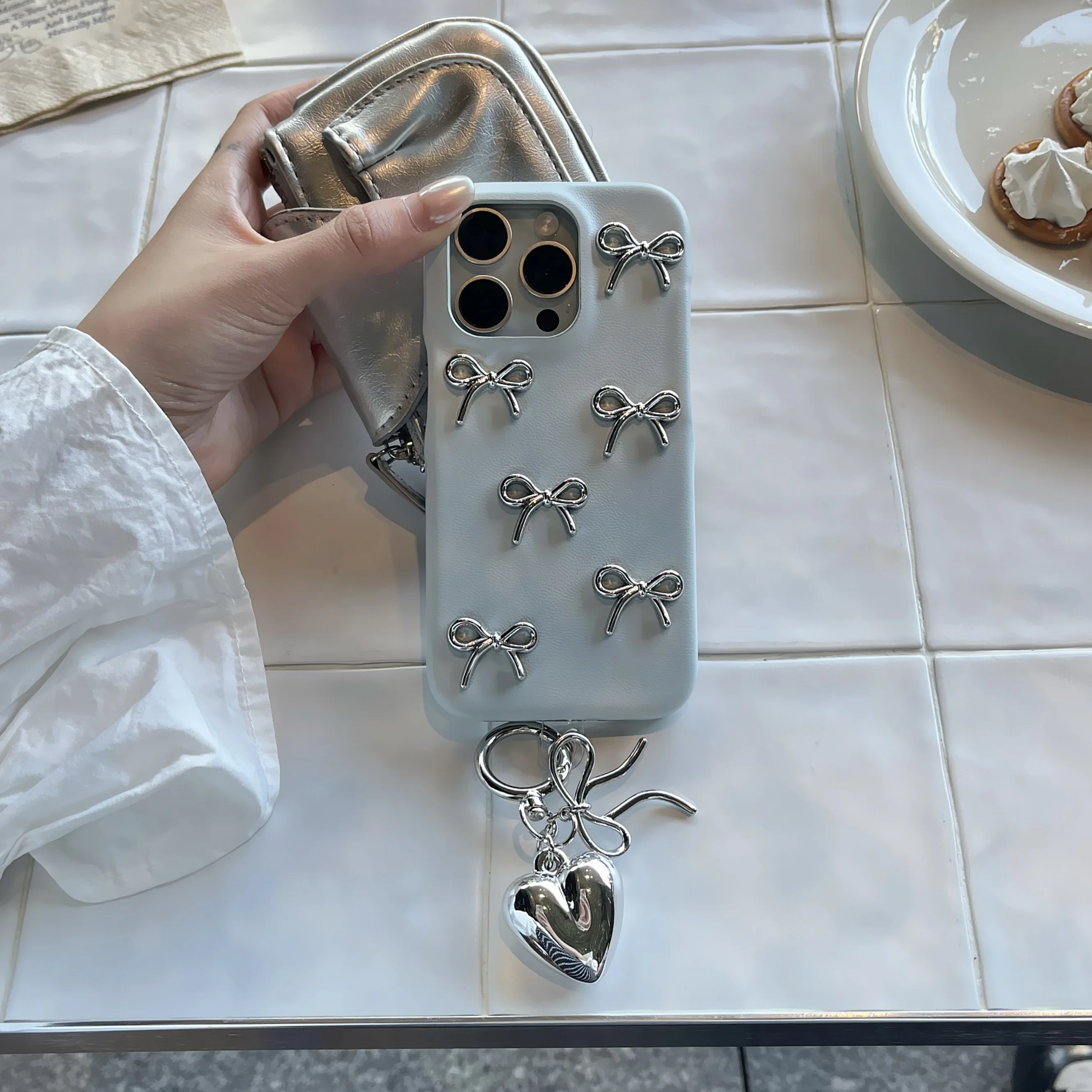 الأزرق الجلود الاصطناعية 3D Bowknots مع القلب استرخى جرلي جراب هاتف آيفون 16 15 14 13 برو ماكس غطاء الهاتف الخلفي كابا #2