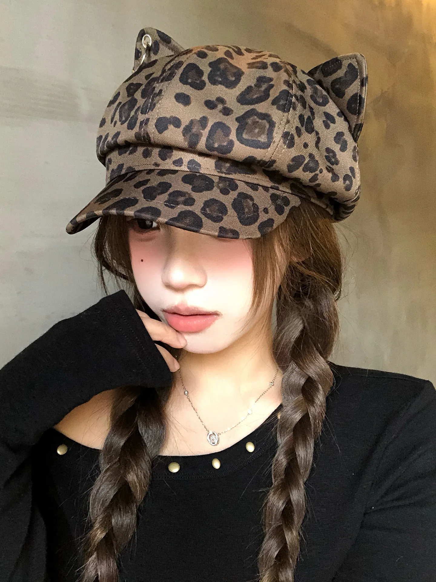 Retro American  Ear Spots Octagonal Beret Hat Women Spring Autumn Sweet Cool Spicy Duckbill Small Face Reporter Hat