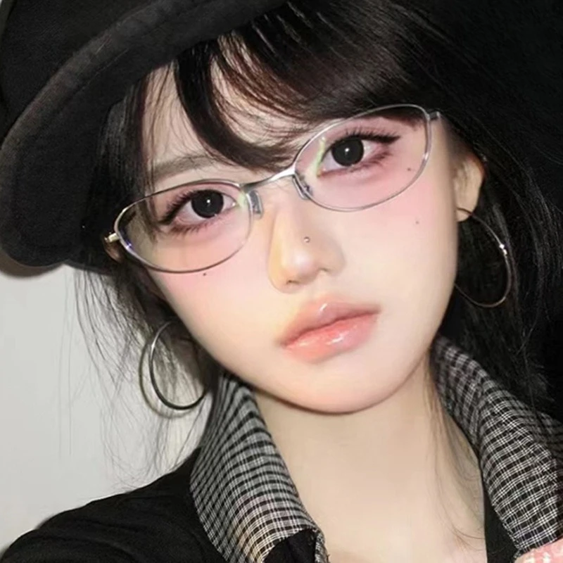 New Korean Fashion Metal Frame Eyeglasses Anti Blue Light/Radiation Glasses for Women for Student Oval Eyewear Cycling Goggles