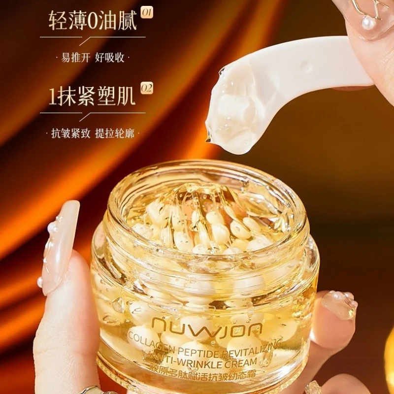 creme-hydratante-revitalisante-anti-rides-au-collagene-legere-non-grasse-lissante-pour-estomper-les-ridules-et-raffermir-le-visage