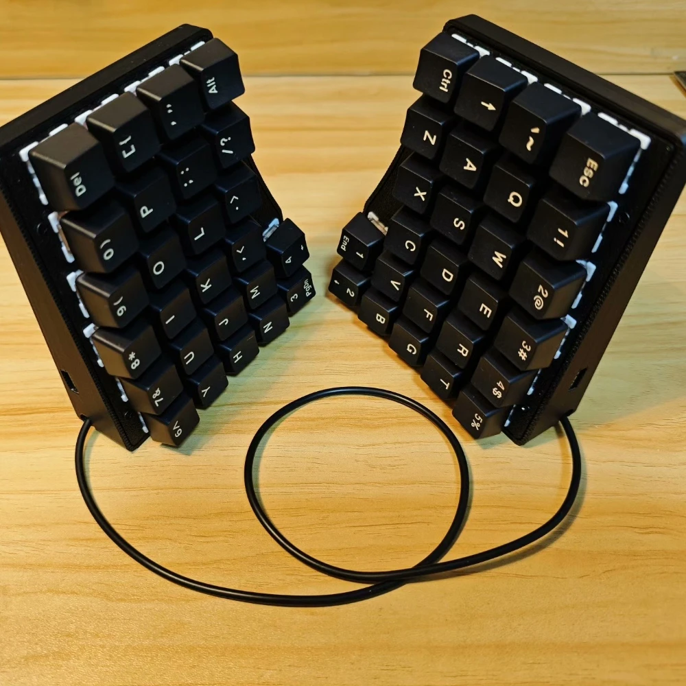 Dolphin52 Split Keyboard 52keys Wired Tilt Angle Ergonomic Mechanical Keyboard QMK Vial Office Game E-sports Keyboard MX Switch