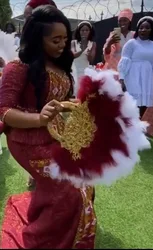 Design di grandi dimensioni ventaglio di piume di matrimonio africano ventilatore di piume da sposa per sposa doppio lato piuma nigeriano pietre Handfan