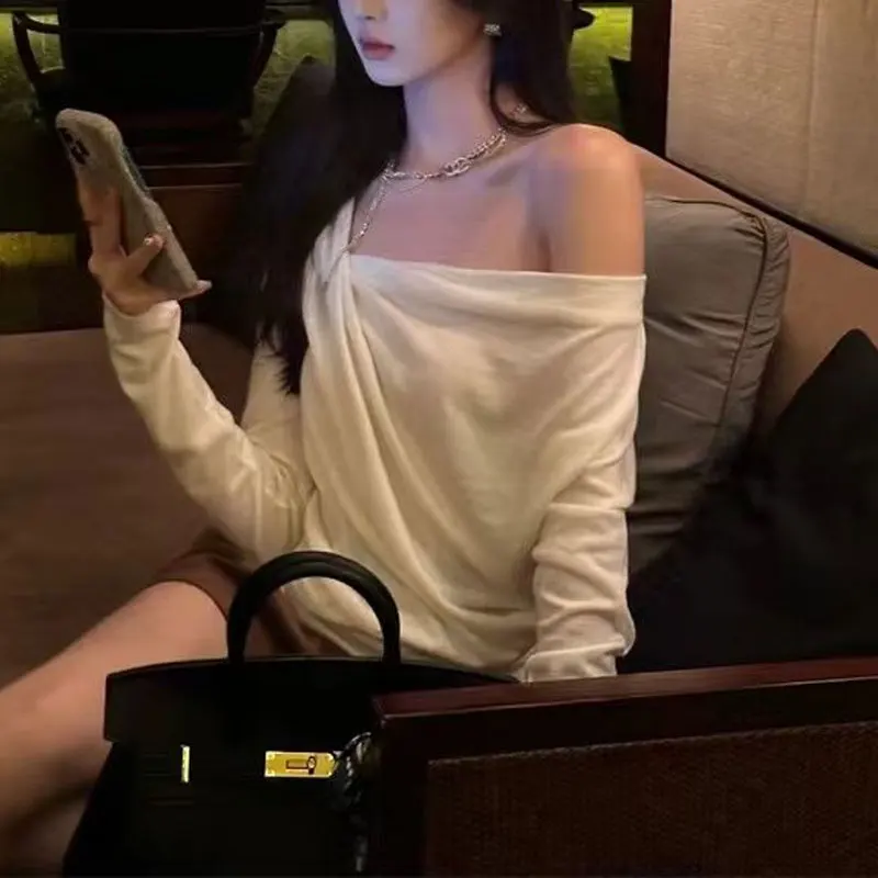 Stylish Folds Asymmetrical Pullovers Female Clothing Solid Color Spring Autumn Long Sleeve Aura Off Shoulder Elegant T-shirts