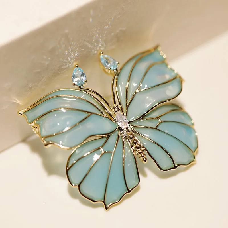 

Elegant Blue Ocean Butterfly Brooch Luxury Design Enamel High End Noble Accessory Coat Suit Pin for Women Gift