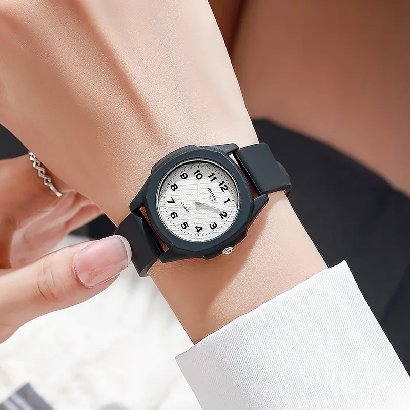 Macaron Student Fresh Watch for Girls and Children Candy Color Watch