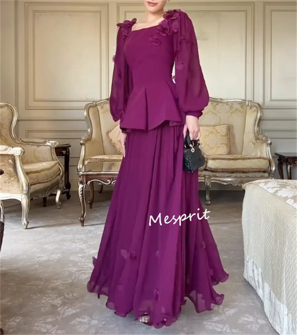 Abiti lunghi a trapezio con scollo quadrato in jersey personalizzato con pieghe e applicazioni su misura, occasione su misura, abito da ballo, elegante ospite di nozze