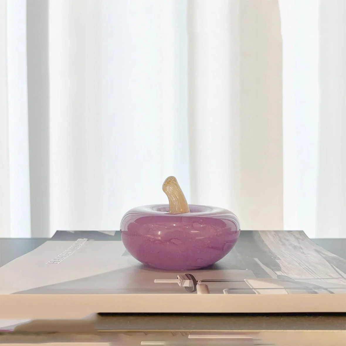 

Simple Artistic Home Handmade Decoration Glass Material Persimmon-Shaped Ornaments Hotel Restaurant Table Photography Props