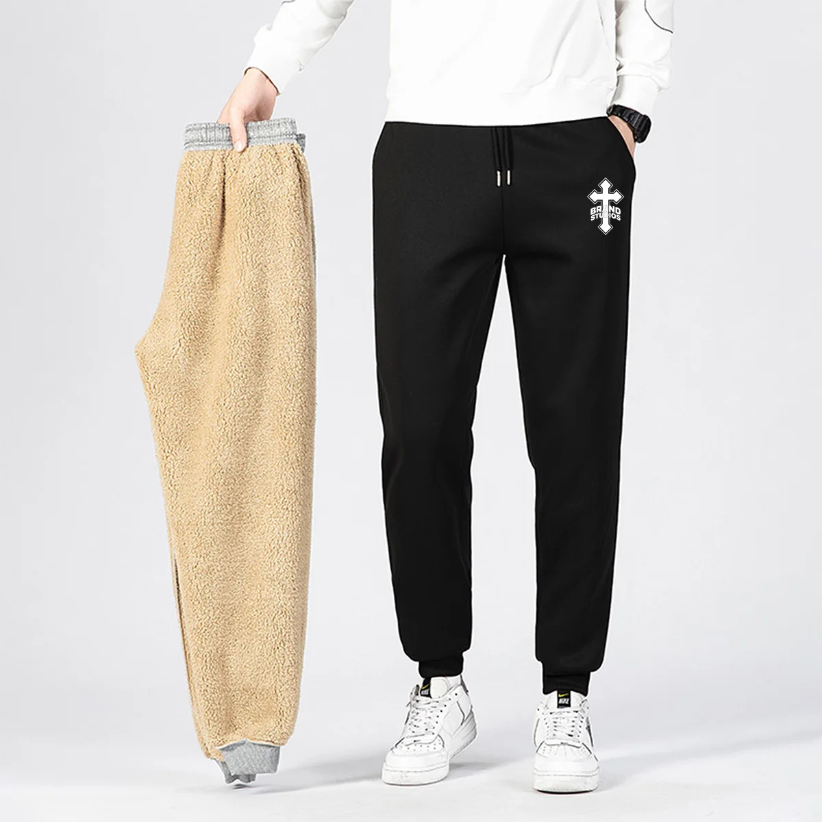 

Cozy Men's Winter Fleece Pants - Inspirational Cross Logo Print for Relaxed Indoor & Casual Wear