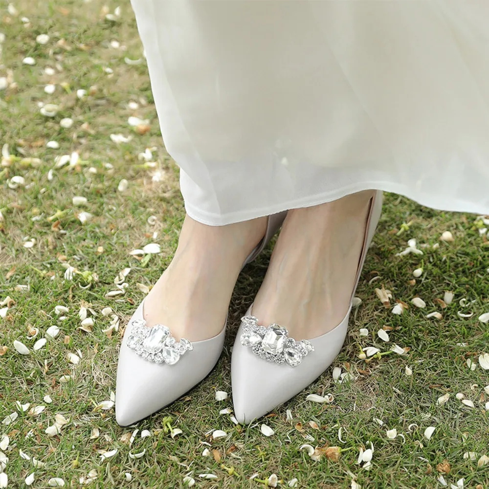 

1pair DIY Removable Lady Shoe Clips Pearl Rhinestones Wedding Bride Shoes Decoration Shoes Flower Crystal