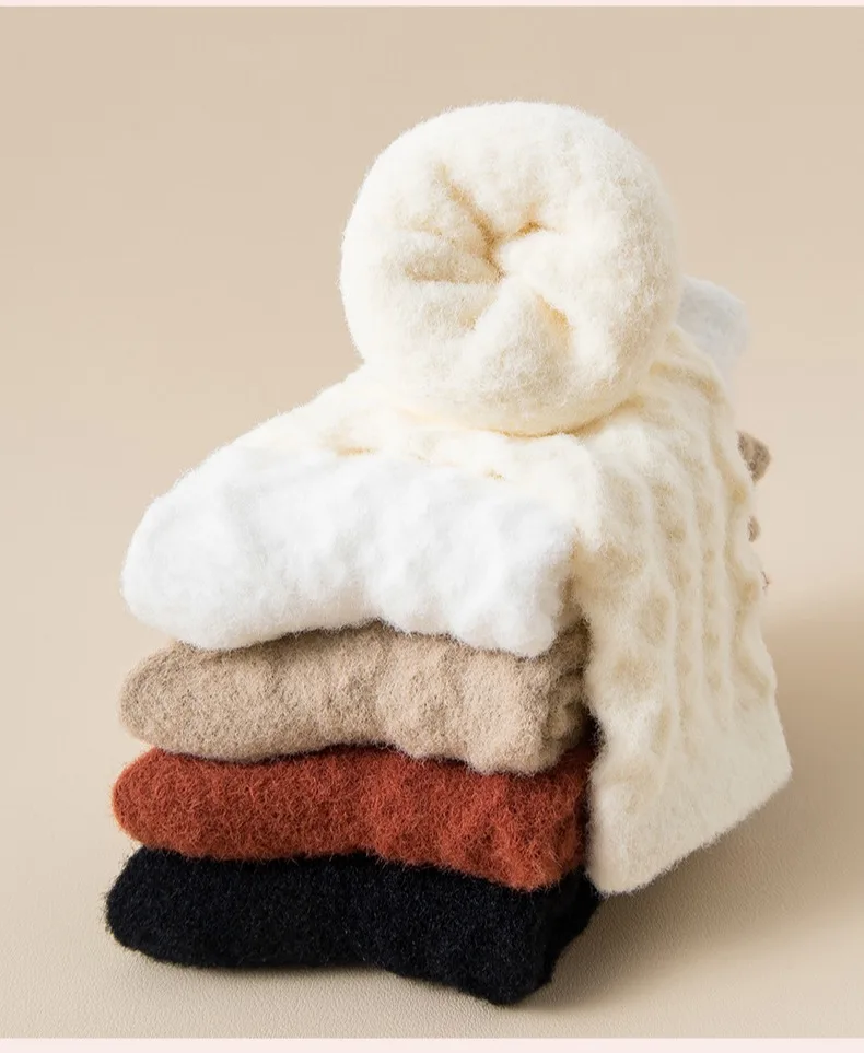 Neue Kühle Frauen Schwarz Weiß Baumwolle Dicke Socke Solide Herbst Winter Warme Dame Weibliche Mittleren Rohr Boden Socken Für Frauen – Detail 24