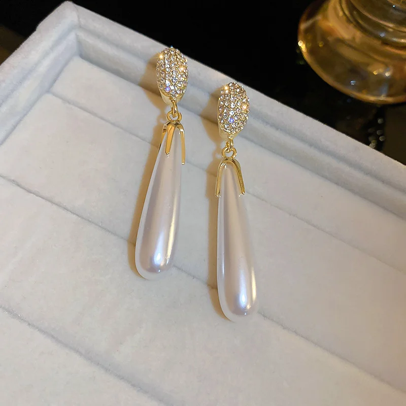 Vintage Simple Drop Earrings Long Water Drop Pearl Earrings for Women Girls Statement Jewelry Gifts