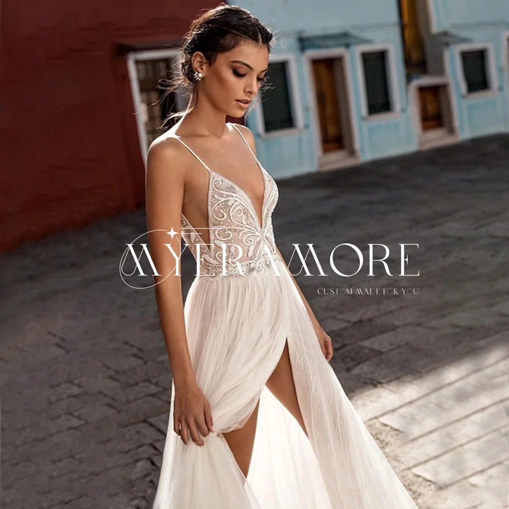 Chic Applique Wedding Dress Spaghetti Strap A-Line Bride Gowns for 2025 Summer Beach Side Slit Elegant Bridal Party Customized